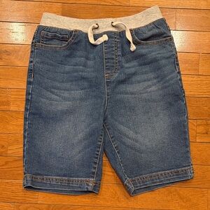 Route 66 Jean Shorts w/Elastic waist and draw string Size large (10/12)